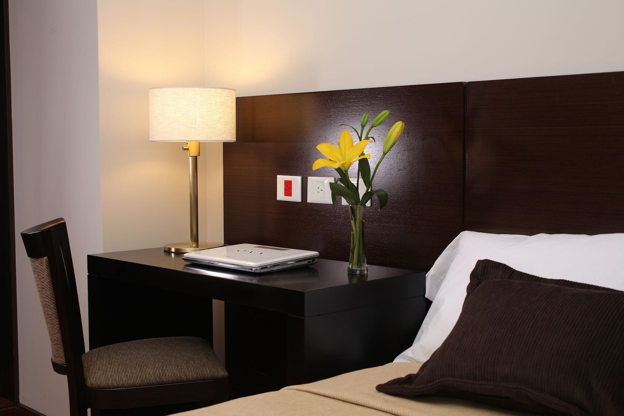 Europlaza Hotel & Suites Буэнос-Айрес Экстерьер фото